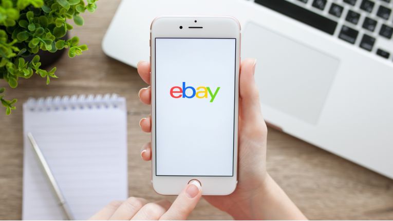 Die Online-Plattform eBay geht ihren Weg zukünftig ohne die Software-Tochter Via-Online GmbH.