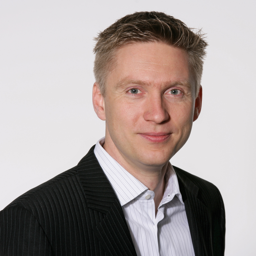 <b>Steffen Jarosch</b>, Vorstand der Intra2net AG: &quot;Für kleinere Kunden sind eine <b>...</b> - 890x