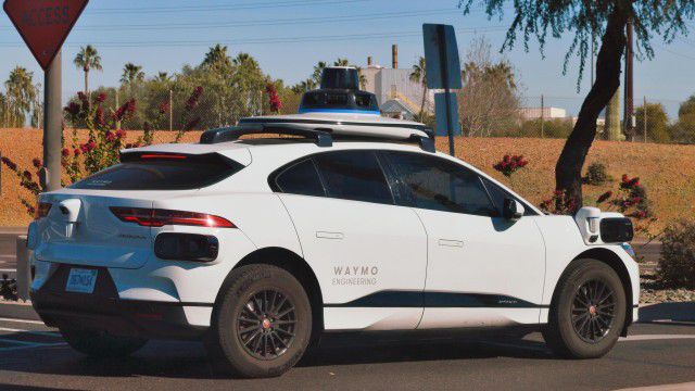 Kooperation-Robotaxis-von-Waymo-kommen-auf-Uber-Plattform